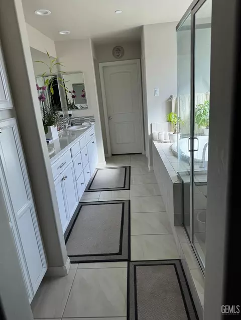 4209 Diorite Ct, Bakersfield, CA 93313 photo 5