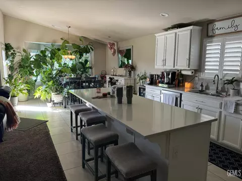 4209 Diorite Ct, Bakersfield, CA 93313 photo 3