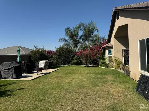 4209 Diorite Ct, Bakersfield, CA 93313 photo 9