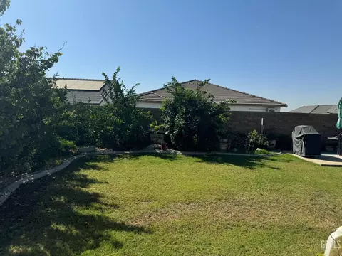 4209 Diorite Ct, Bakersfield, CA 93313 photo 8