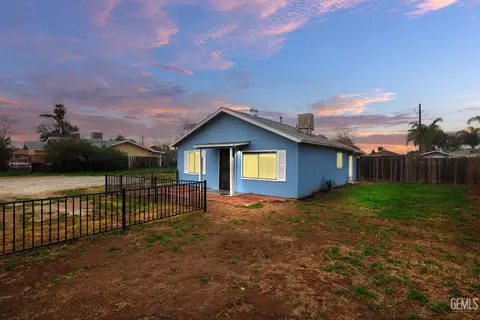 622 Huskey Dr, Bakersfield, CA 93308