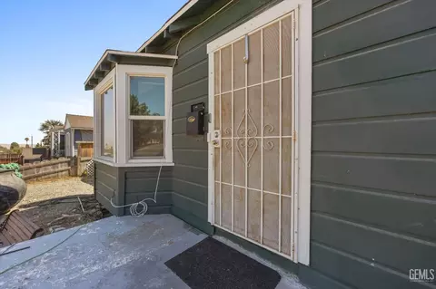 Other - 713 Philippine St, Taft, CA 93268 photo 3 of 6