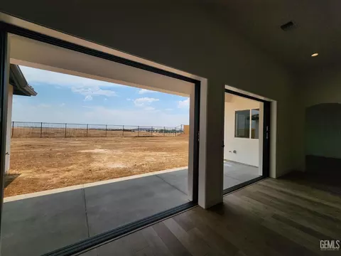 11733 Pendulum Dr, Bakersfield, CA 93306 photo 25