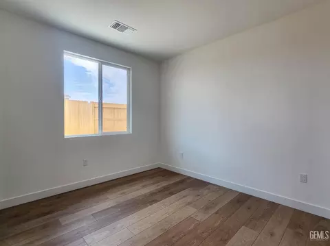 11733 Pendulum Dr, Bakersfield, CA 93306 photo 16