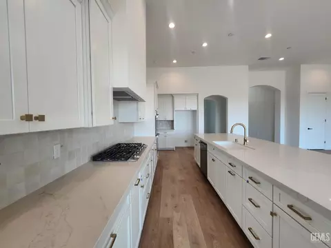 11733 Pendulum Dr, Bakersfield, CA 93306 photo 6