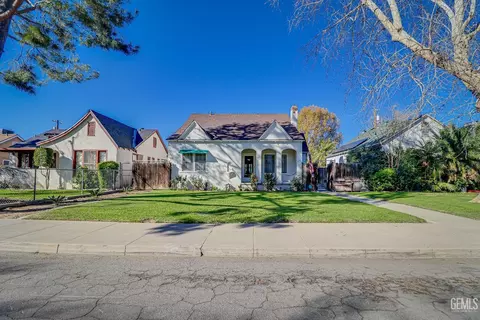 224 Quincy St, Bakersfield, CA 93305