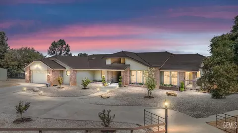 27701 Clear Creek Rd, Keene, CA 93531