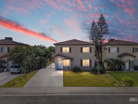 281 Redwood Meadow Dr, Bakersfield, CA 93308