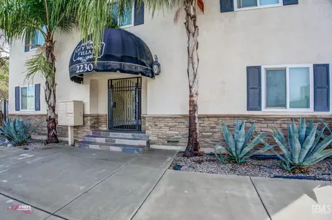 2230 G St, Bakersfield, CA 93301 photo 4