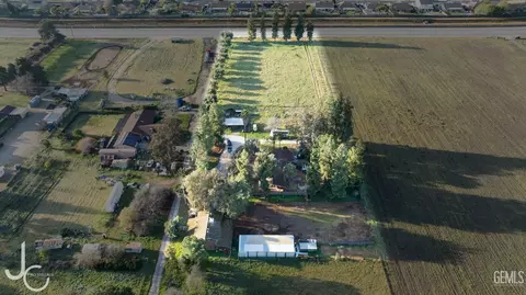 11800 Snow Rd, Bakersfield, CA 93314