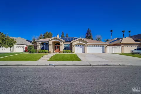 10600 Within Heights Dr, Bakersfield, CA 93311