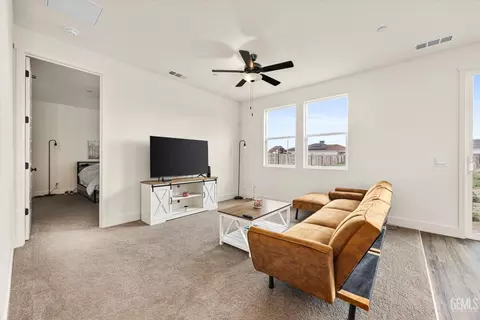 Other - 6603 Wind Wolfs Ln, Bakersfield, CA 93313 photo 4 of 9