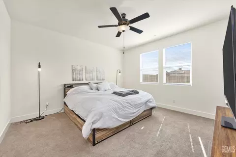 Bedroom - 6603 Wind Wolfs Ln, Bakersfield, CA 93313 photo 1 of 8