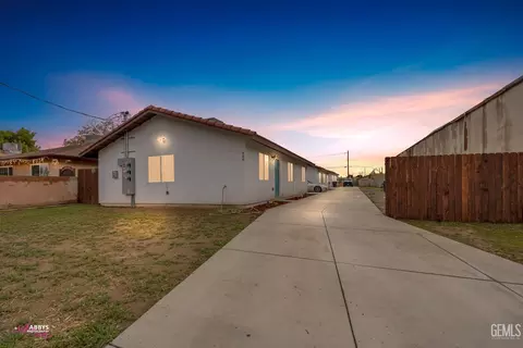 404 Covey Ave, Bakersfield, CA 93308