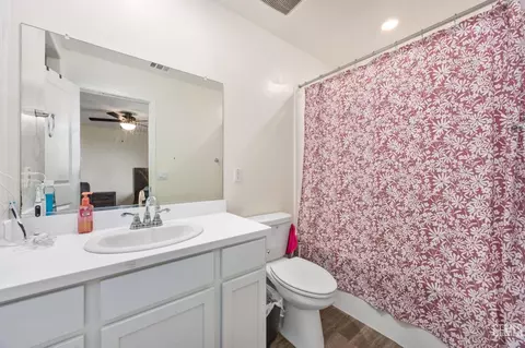 1806 Idared Ct, Bakersfield, CA 93307 photo 18
