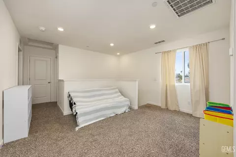 1806 Idared Ct, Bakersfield, CA 93307 photo 13