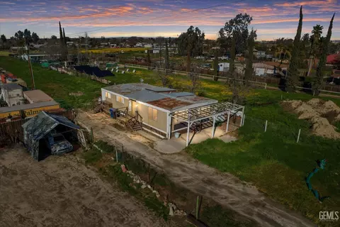 10024 Brimhall Rd, Bakersfield, CA 93312