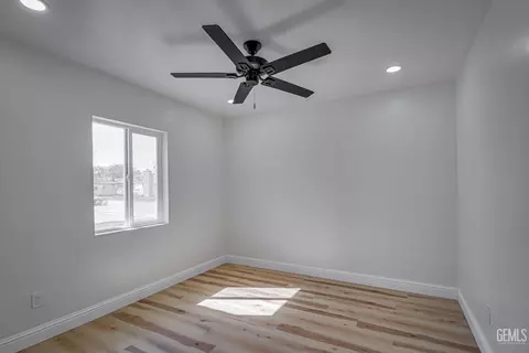 Bedroom - 188 W 2nd St, Buttonwillow, CA 93206 photo 3 of 3