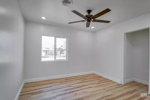 Bedroom - 188 W 2nd St, Buttonwillow, CA 93206 photo 2 of 3