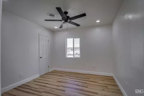 Bedroom - 188 W 2nd St, Buttonwillow, CA 93206 photo 1 of 3