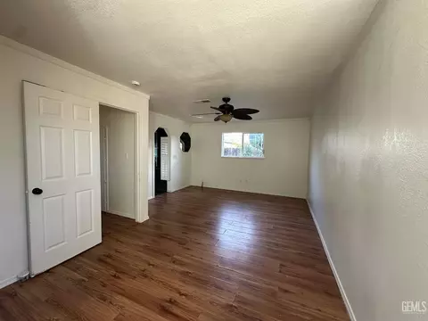 Living - 3024 Penny Ln, Modesto, CA 95354 photo 4 of 4