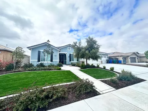 16703 Stone Mill Ct, Bakersfield, CA 93314