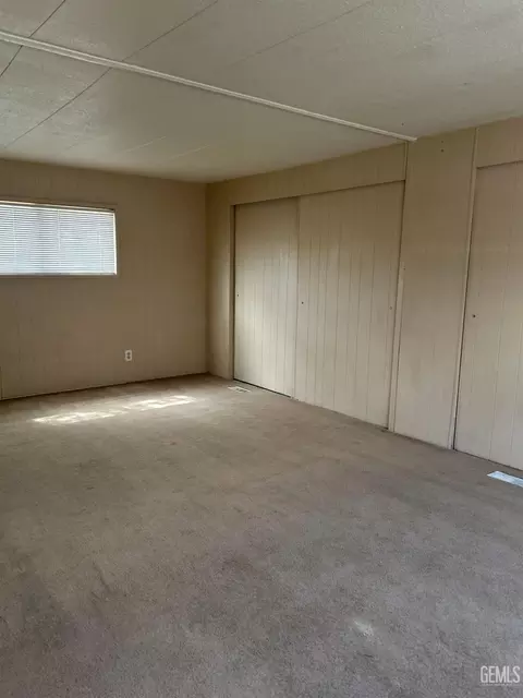 203 Buchanan St, Taft, CA 93268 photo 6