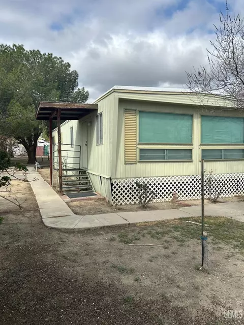 203 Buchanan St, Taft, CA 93268 photo 1