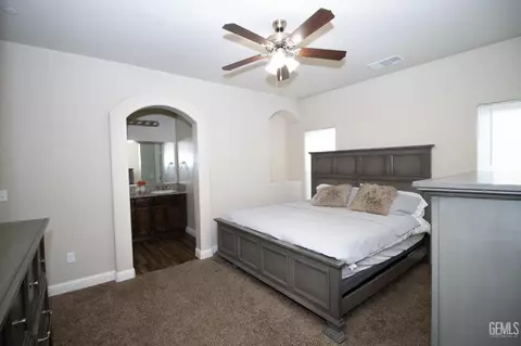 Bedroom - 2309 Persimmon St, Wasco, CA 93280 photo 1 of 3