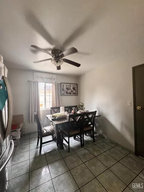 339 Rosalee Ave, Shafter, CA 93263 photo 5