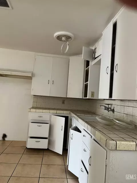 Kitchen - 1934 3rd St, Wasco, CA 93280 photo 2 of 2