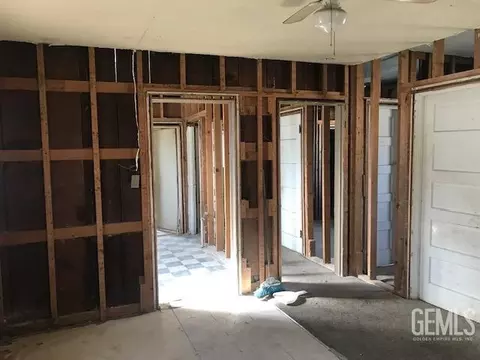 841 Broadway St, Wasco, CA 93280 photo 7