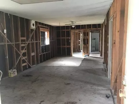 841 Broadway St, Wasco, CA 93280 photo 4