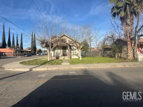 841 Broadway St, Wasco, CA 93280 photo 2