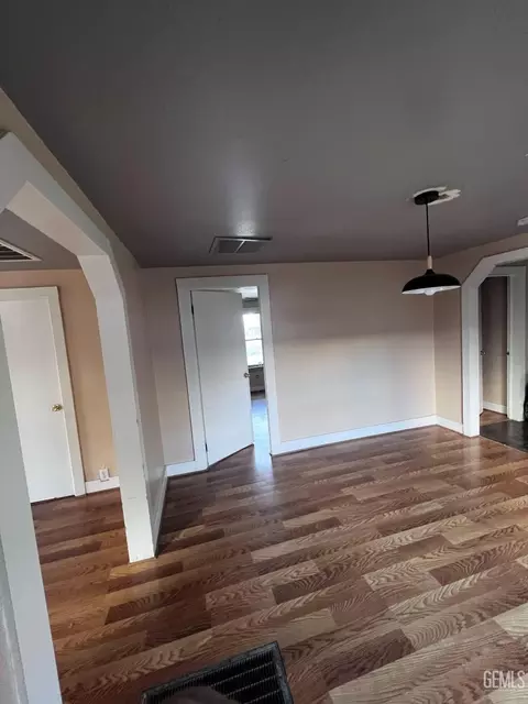 418 Jackson St, Taft, CA 93268 photo 7