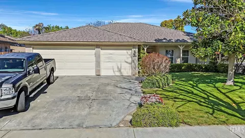 11602 Marazion Hill Ct, Bakersfield, CA 93311