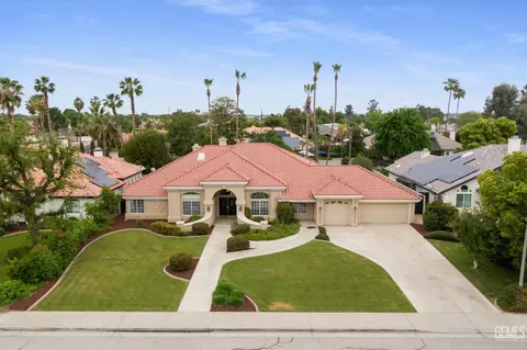13220 Arboretum Ave, Bakersfield, CA 93314