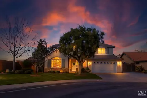 301 Sonoma Vine Ct, Bakersfield, CA 93314