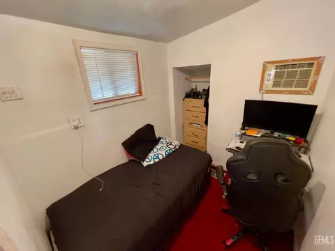 Bedroom - 232 E Marengo Ave, Shafter, CA 93263 photo 2 of 2