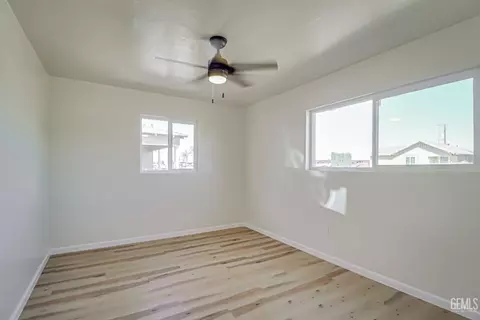 Bedroom - 425 Milo Ave, Buttonwillow, CA 93206 photo 3 of 3