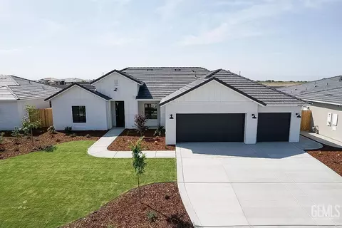 16621 Chloe Ct, Bakersfield, CA 93314