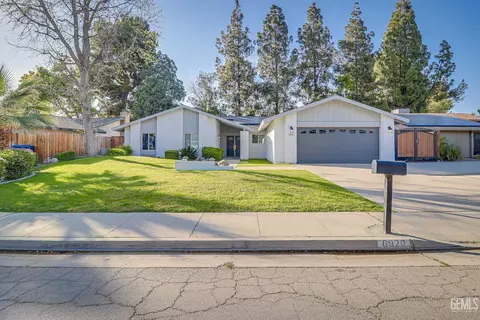 6920 Quailwood Dr, Bakersfield, CA 93309