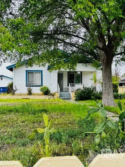 1324 Belle Ter, Bakersfield, CA 93304