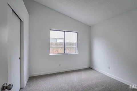Bedroom - 4505 Gorbett Ln, Bakersfield, CA 93311 photo 2 of 4
