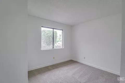 Bedroom - 4505 Gorbett Ln, Bakersfield, CA 93311 photo 1 of 4
