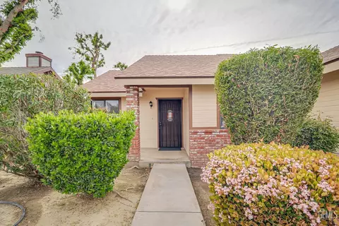 Exterior - 4505 Gorbett Ln, Bakersfield, CA 93311 photo 2 of 6