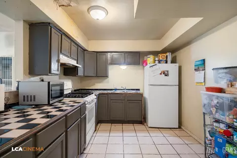7901 Jay St, Lamont, CA 93241 photo 3