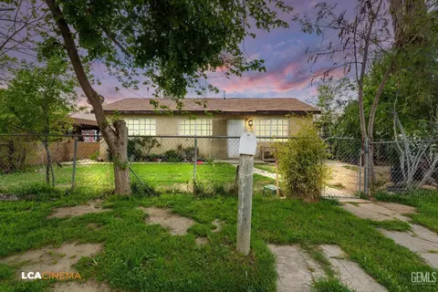 7901 Jay St, Lamont, CA 93241