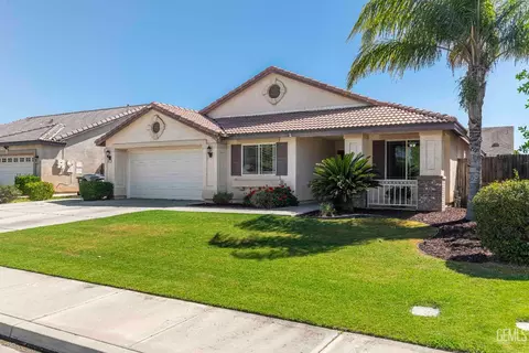 12011 Copernicus Ave, Bakersfield, CA 93312