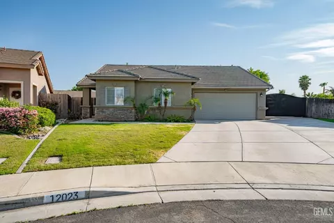 12023 Montague Ave, Bakersfield, CA 93312